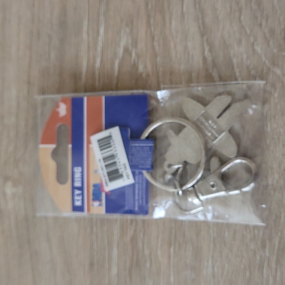 Houston Rockets Key Chain - Picture 2 of 2